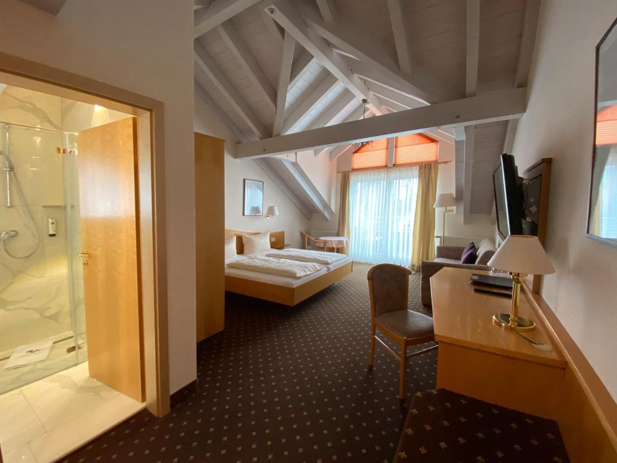 Sporthotel Schoenblick Меерсбург Екстериор снимка