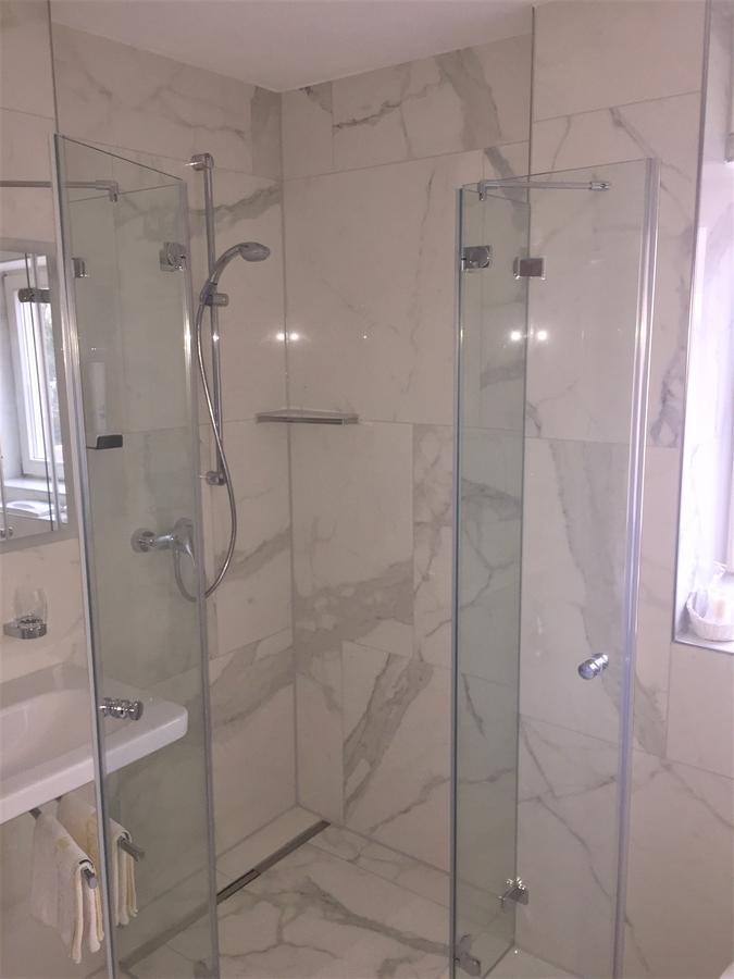 Sporthotel Schoenblick Меерсбург Екстериор снимка